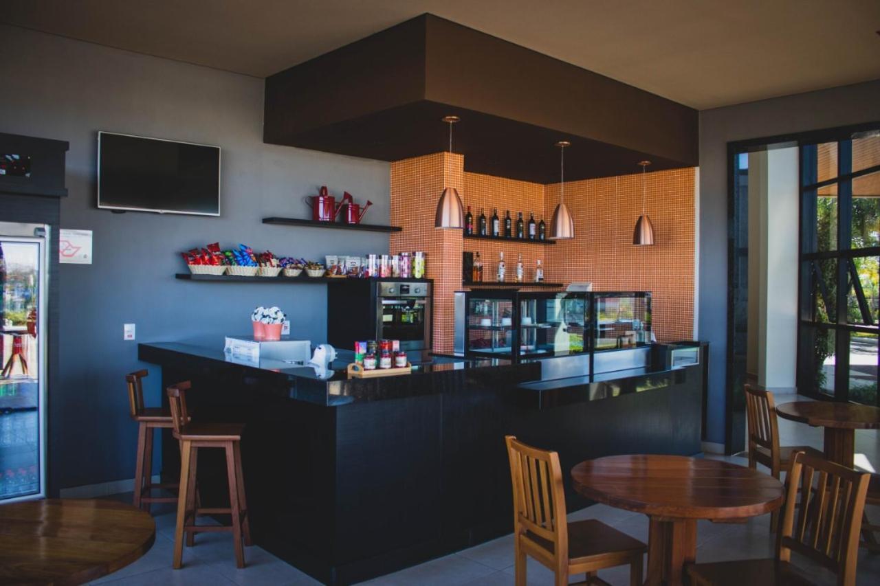Estancia Avare Hotel מראה חיצוני תמונה